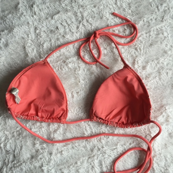 !SOLD! ABERCROMBIE & FITCH Coral String Triangle Bikini - Picture 5 of 7